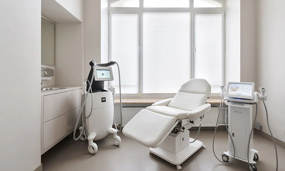 Dermatology Equipments Supplier UAE | Biowings